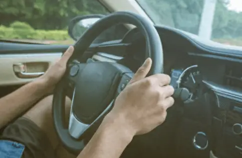 電瓶虧電別急著換新！掌握這些方法，輕松讓電瓶“重?zé)ㄉ鷻C(jī)”